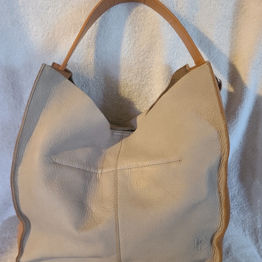 Liena Pelle Purse
